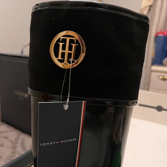 Tommy Hilfiger Tall Black Rain Boots - Picture 6 of 6